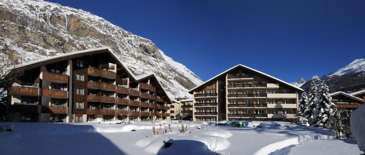 Schweizerhof Zermatt - A Small Luxury Hotel Exterior photo